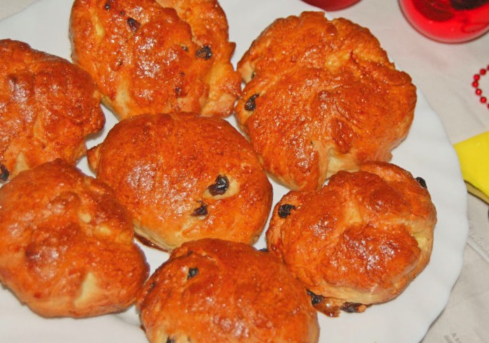 Rosinenbrötchen