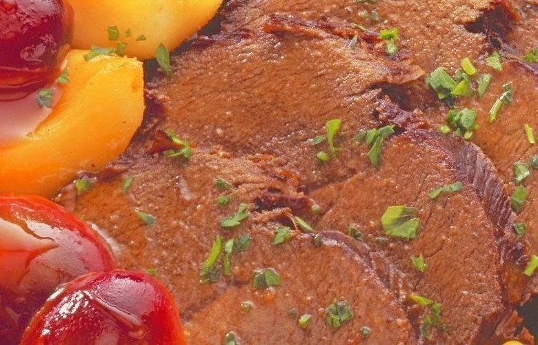 Schweinekoteletts mit Pflaumen