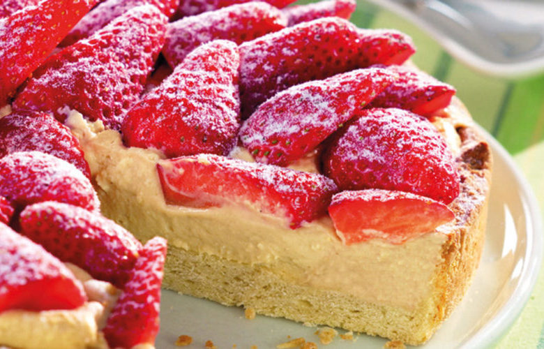 Kuchen mit Erdbeeren